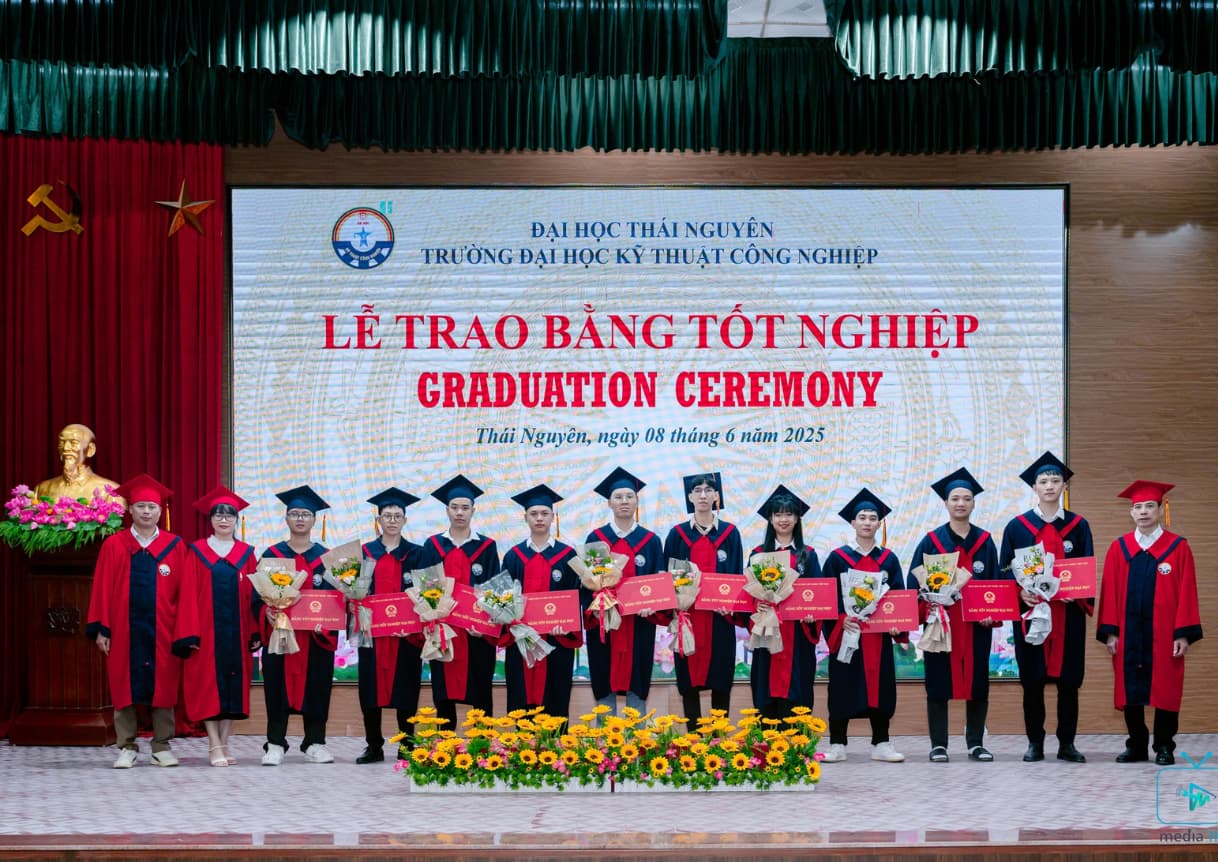 TRƯỜNG ĐẠI HỌC KỸ THUẬT CÔNG NGHIỆP TNUT